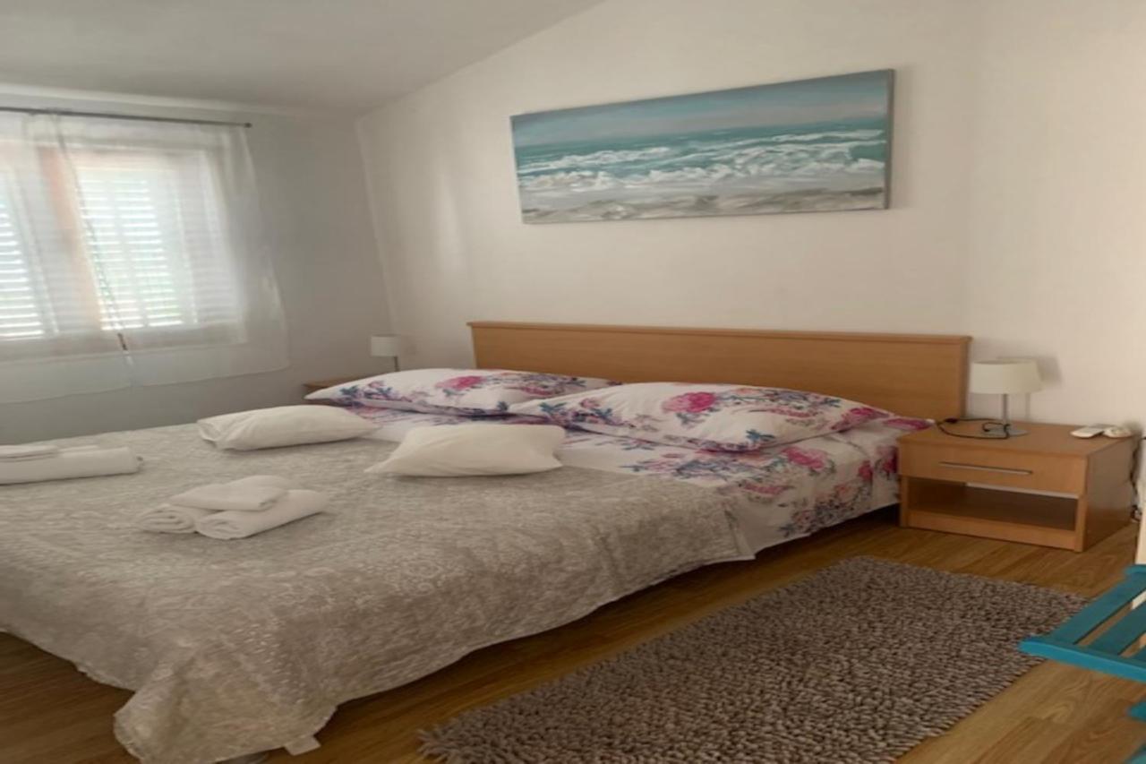 Holiday Apartments Lucic - Feels Like Home, Away From Home Ražanj 外观 照片