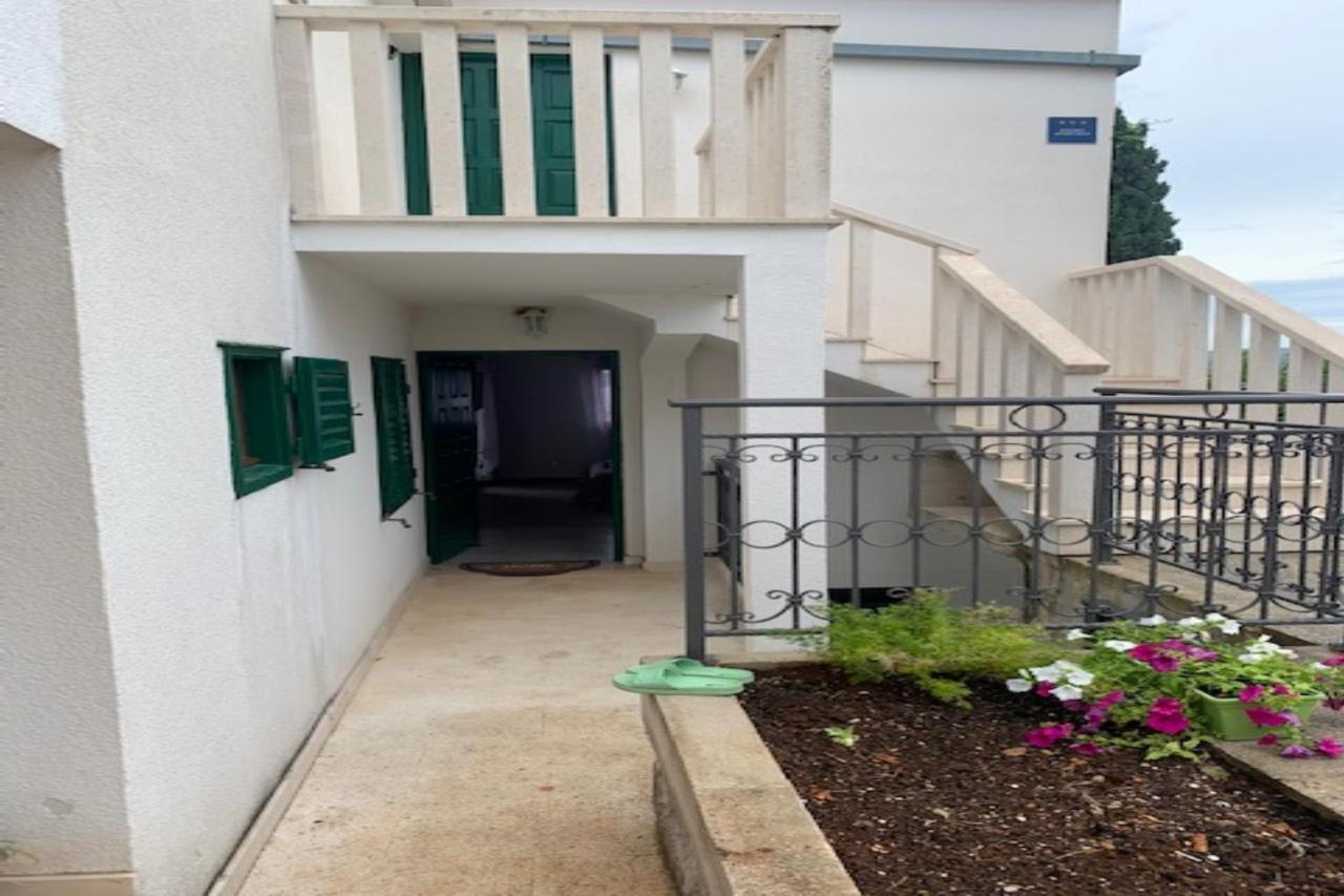 Holiday Apartments Lucic - Feels Like Home, Away From Home Ražanj 外观 照片