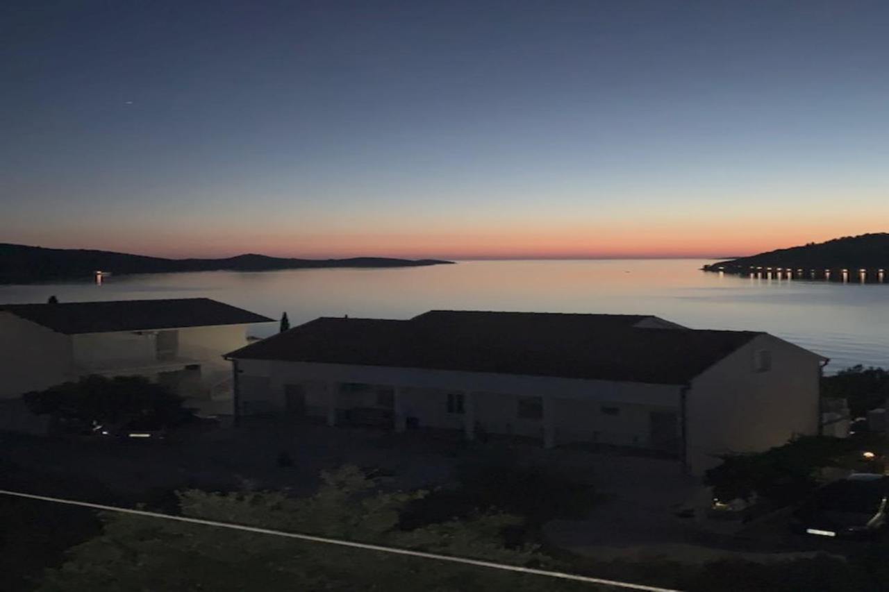 Holiday Apartments Lucic - Feels Like Home, Away From Home Ražanj 外观 照片