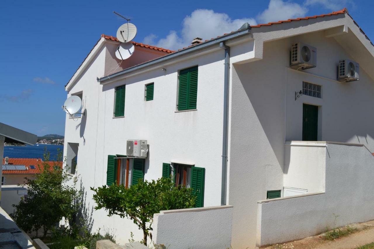 Holiday Apartments Lucic - Feels Like Home, Away From Home Ražanj 外观 照片